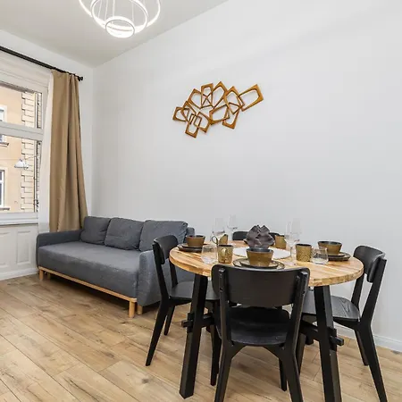 Venus - Almassy Park Ii Apartment Budapest